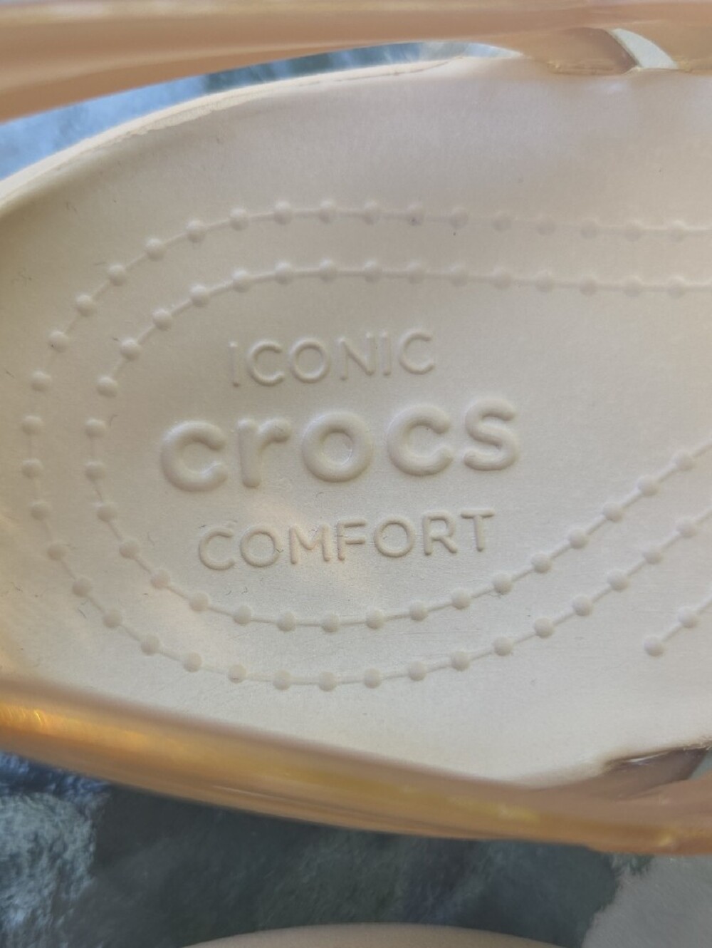 CROCS Iconic Comfort Women’s Tan Jelly Slingback Sandals - Picture 2 of 5